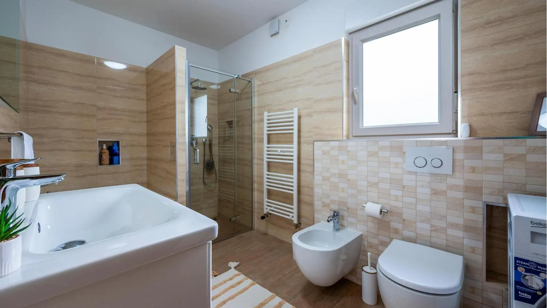 Holiday home 4 Bedroom Gorgeous Home In Pula