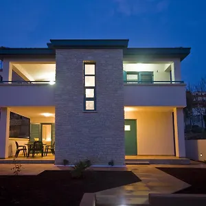 And Dama Apartman