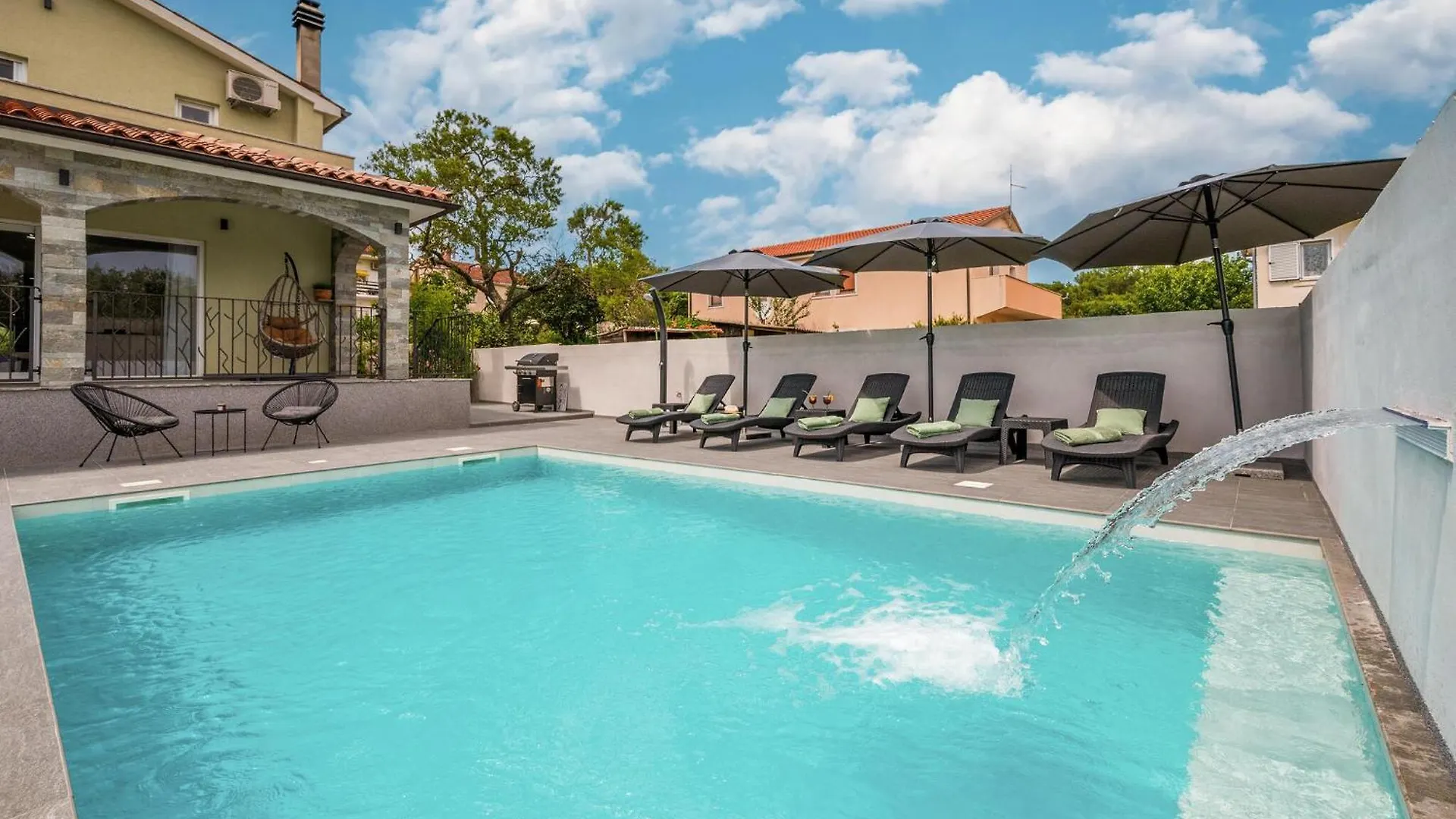 4 Bedroom Gorgeous Home In Pula Croatia